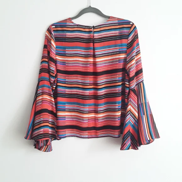 Multicolor Striped oversized bell sleeves blouse - Picture 4 of 7